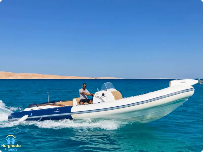 الاستمتاع بركوب سبيد بوت بالغردقة في البحر الاحمر مع العائلة والأصدقاء